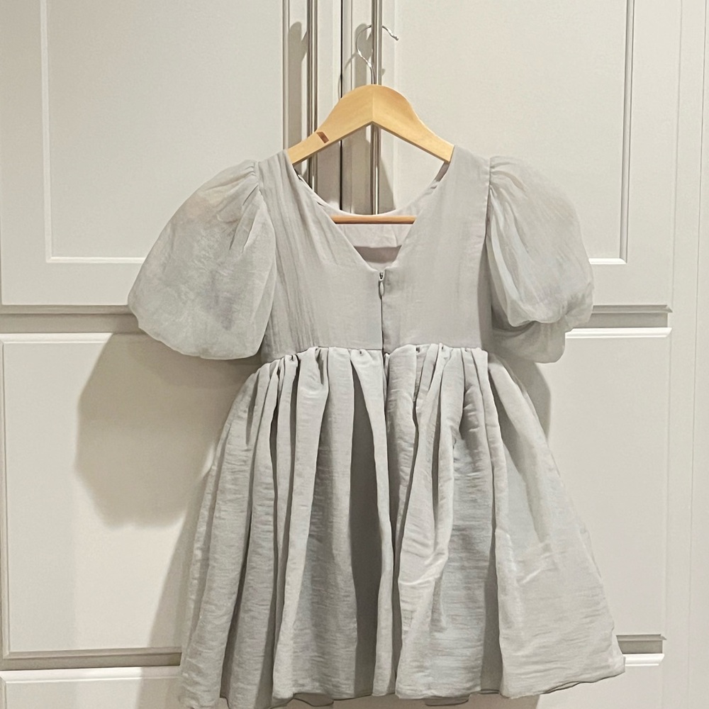 Elegant Gray Kids Dress - Picture 2 of 4